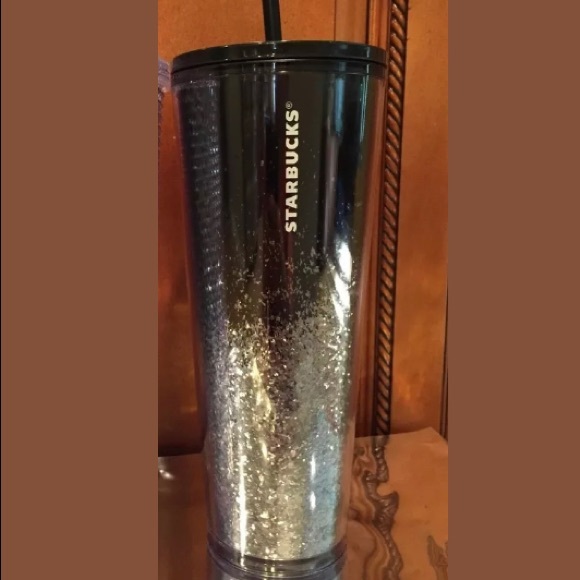 Starbucks Other - Starbucks 2019 Venti Tumbler Cascading Snow 24oz